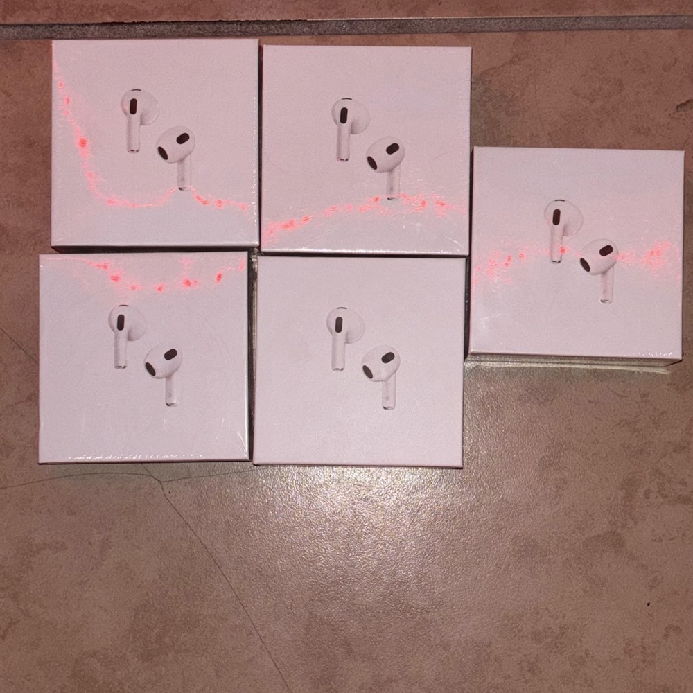 Apple AirPods Generation 3 with White Finish